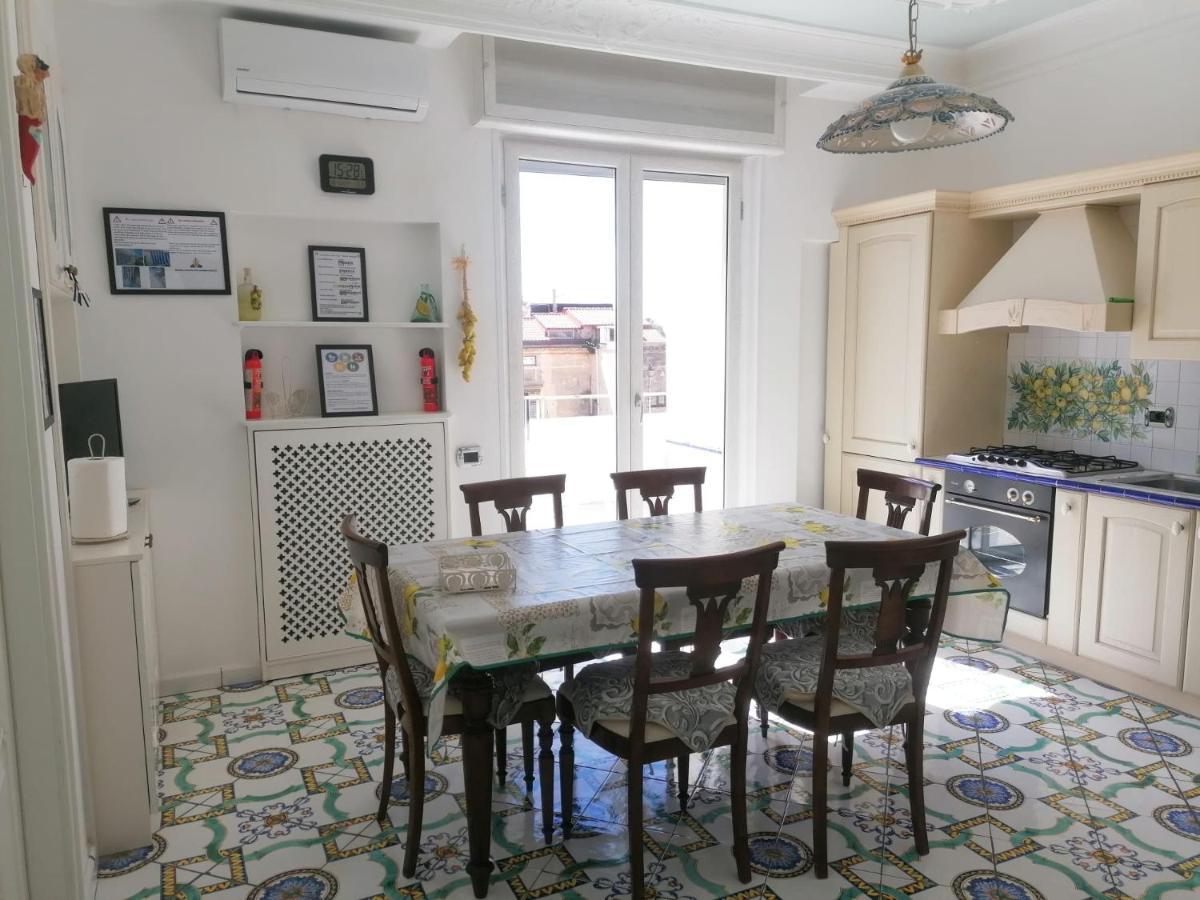 La Casa Di Rosa Apartment Sorrento Exterior photo
